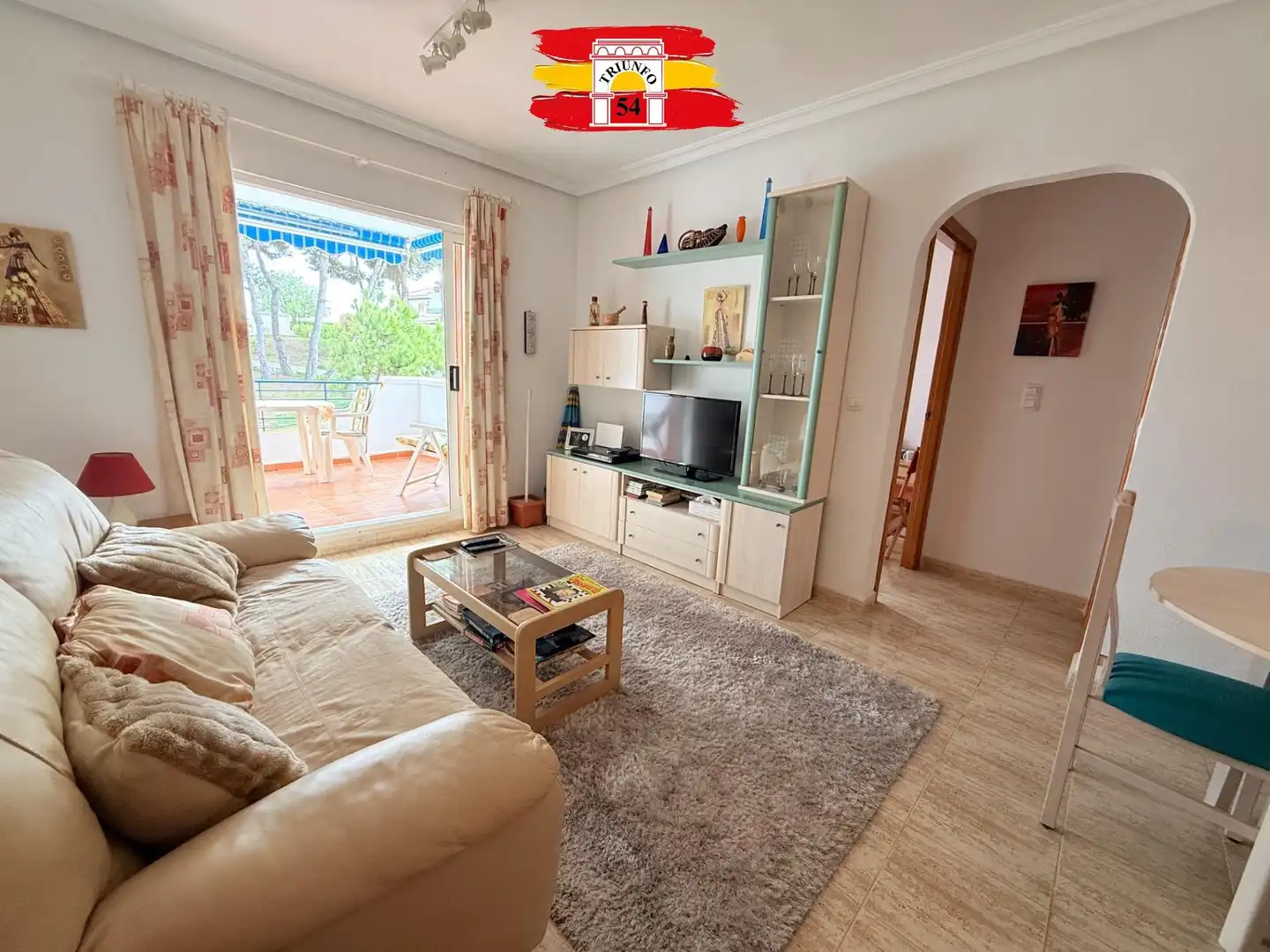 Sala de estar de Piso en venta en Pilar de la Horadada con Jardín privado, Trastero y Amueblado