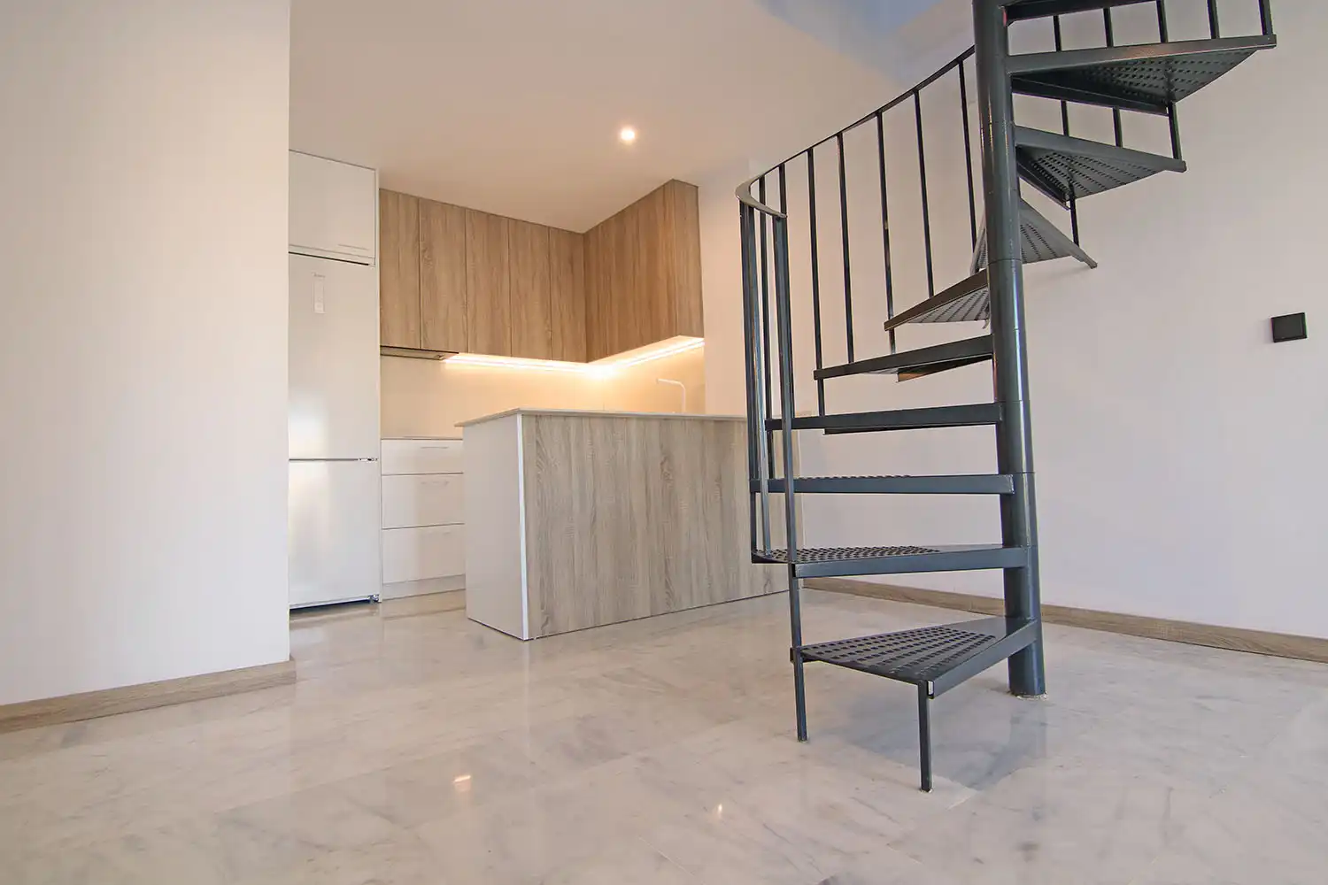 Ático en venta en Calle Isaac Peral, 69, Arenal - La Pólvora