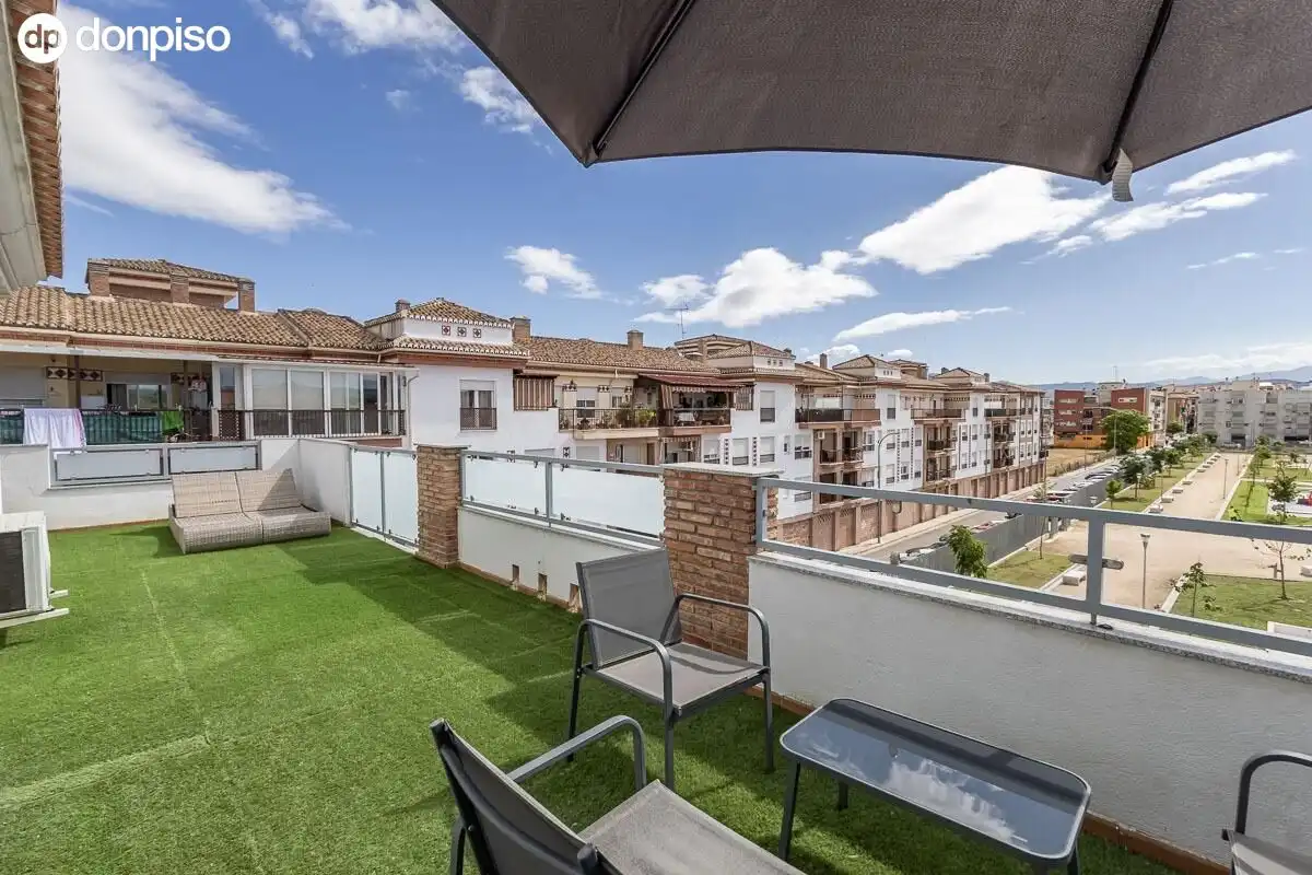 Ático en venta en Calle Calle Torrente Ballester, 3, Santa Fe