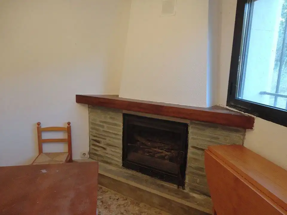 Sala de estar de Casa adosada en venta en Riocavado de la Sierra