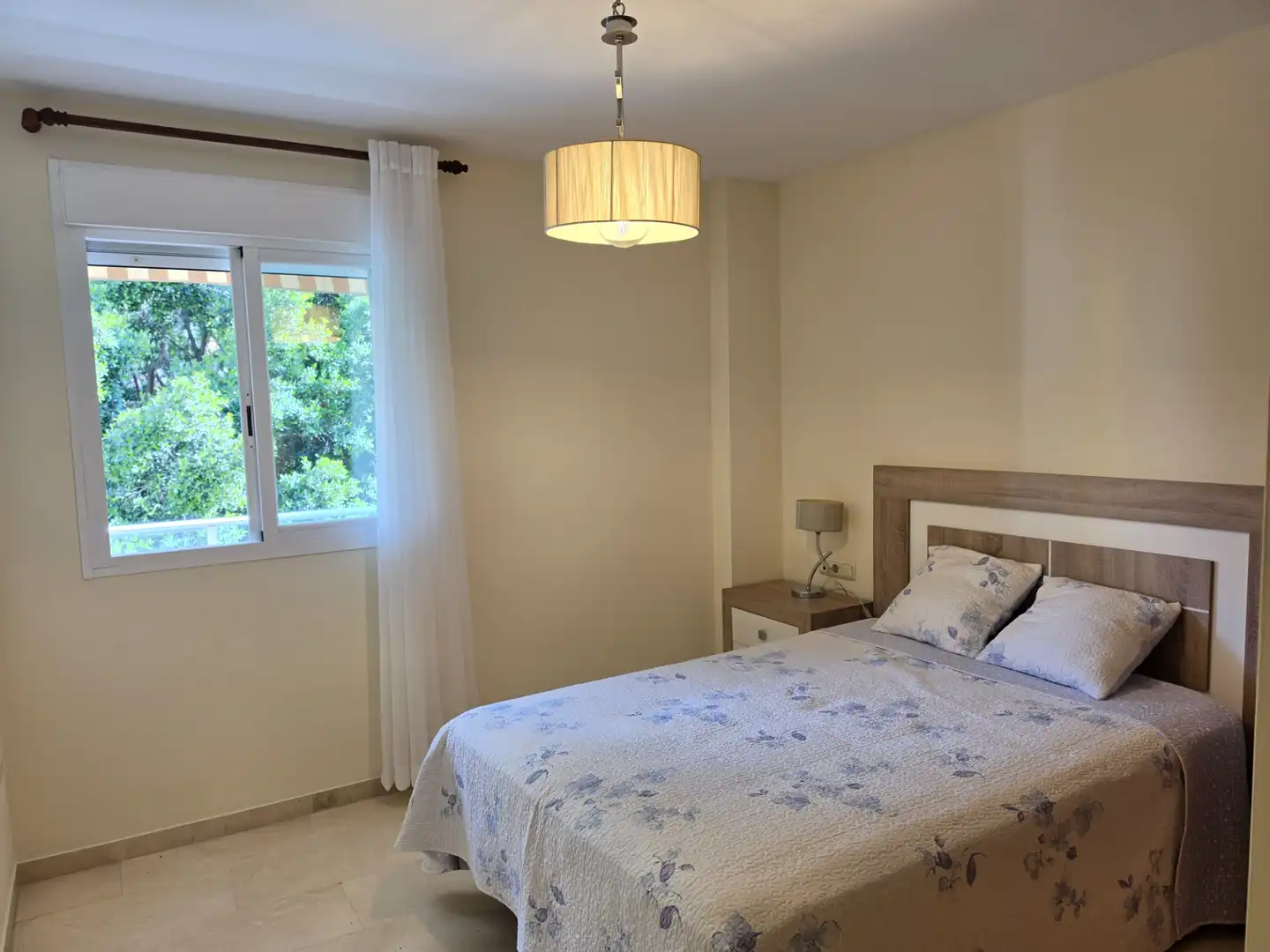 Bedroom of Flat for rent in Málaga  with Air Conditioner, Terrace and Furnished