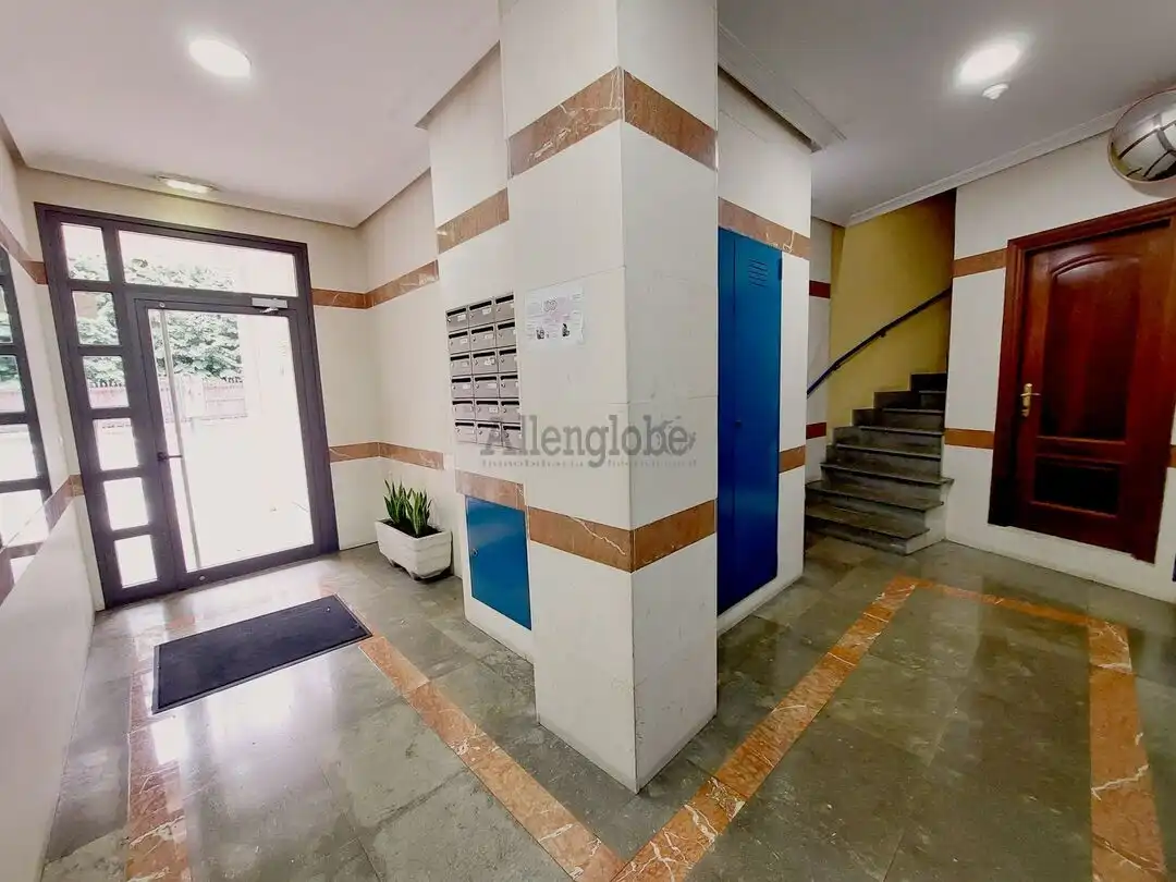 Flat for rent in Oviedo   with Heating, Storage room and Oven