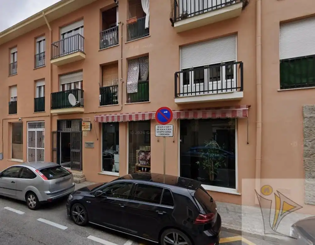 Local comercial en venda a C/ Pozas,36, imagen 2