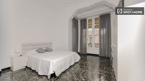 Foto 4 von Zimmer in El Pla del Remei, Valencia Capital