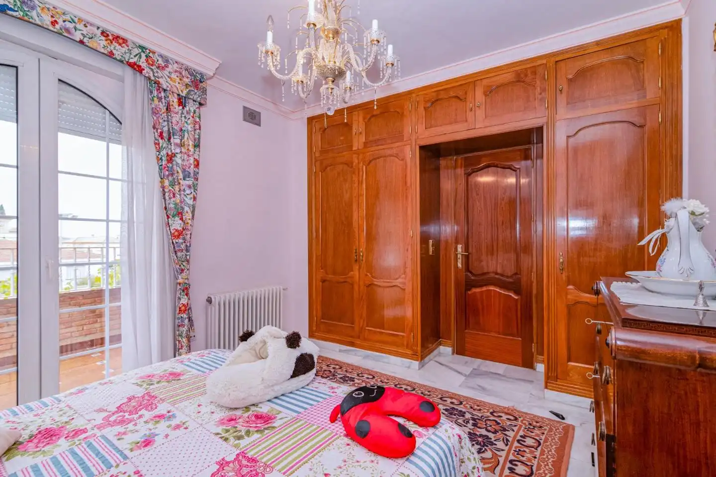 Dormitori de Casa o xalet en venda en La Zubia amb Calefacció, Jardí privat i Terrassa