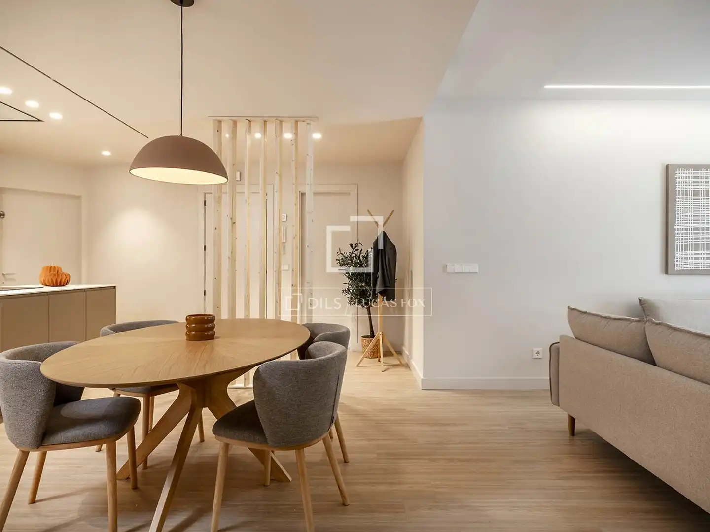Comedor de Piso en venta en Barcelona con Aire acondicionado, Calefacción y Jardín privado