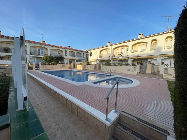 Casa adosada en Venta en Calle GRACIA en Sant Salvador