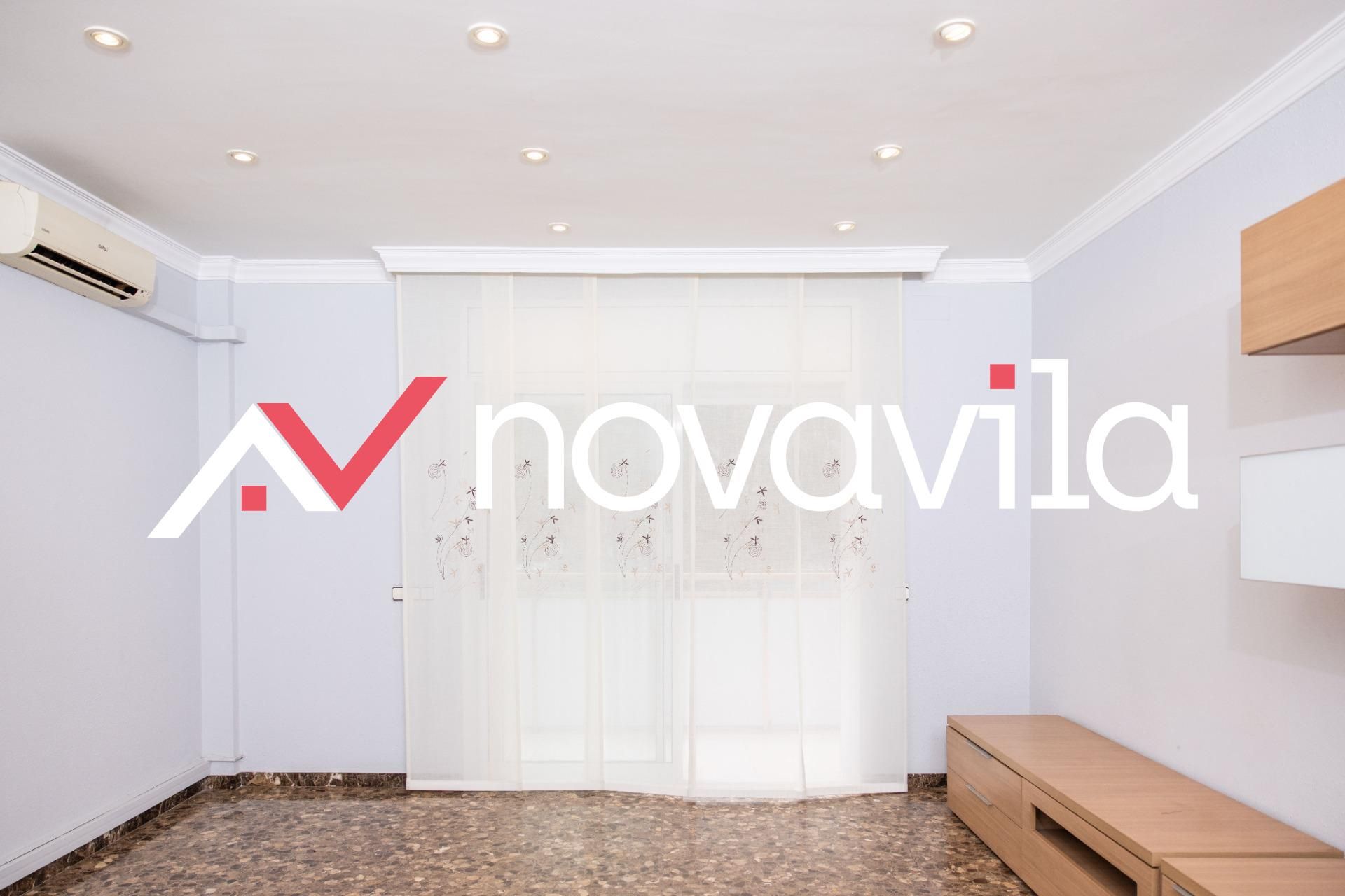 Dormitori de Pis en venda en Viladecans amb Aire condicionat, Calefacció i Jardí privat