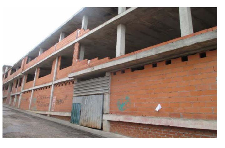Vista exterior de Pis en venda en Villarrobledo
