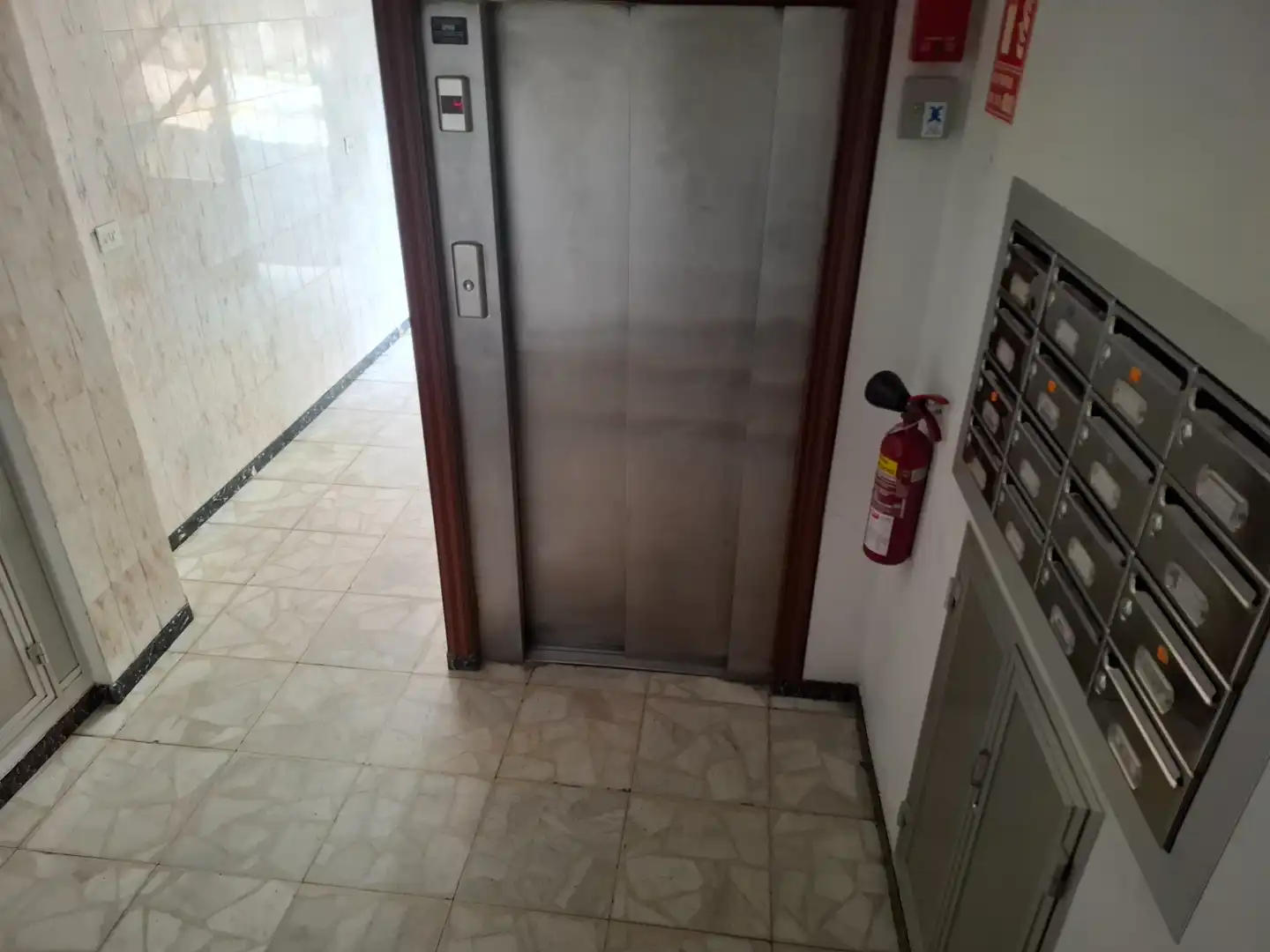 Business premises for sale in Avenida Cervantes 30, imagen 25