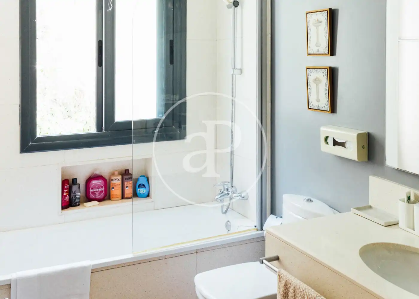 Baño de Casa o chalet de alquiler en Sant Vicenç de Montalt con Aire acondicionado, Calefacción y Jardín privado