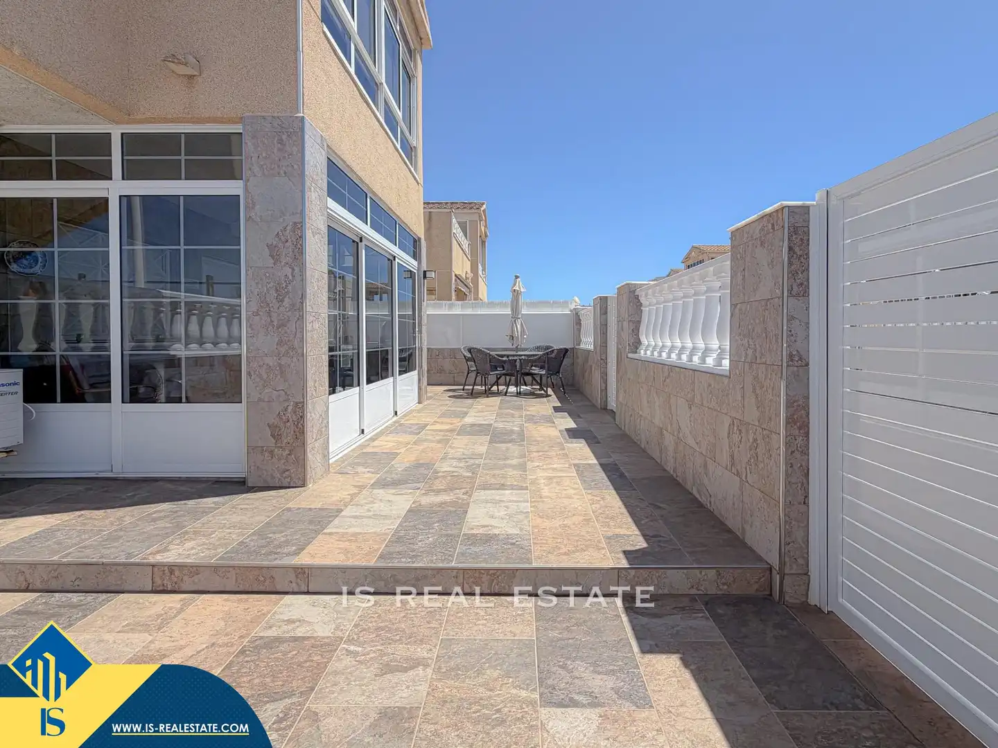 Terraza de Casa o chalet en venta en Torrevieja con Terraza, Amueblado y Piscina comunitaria