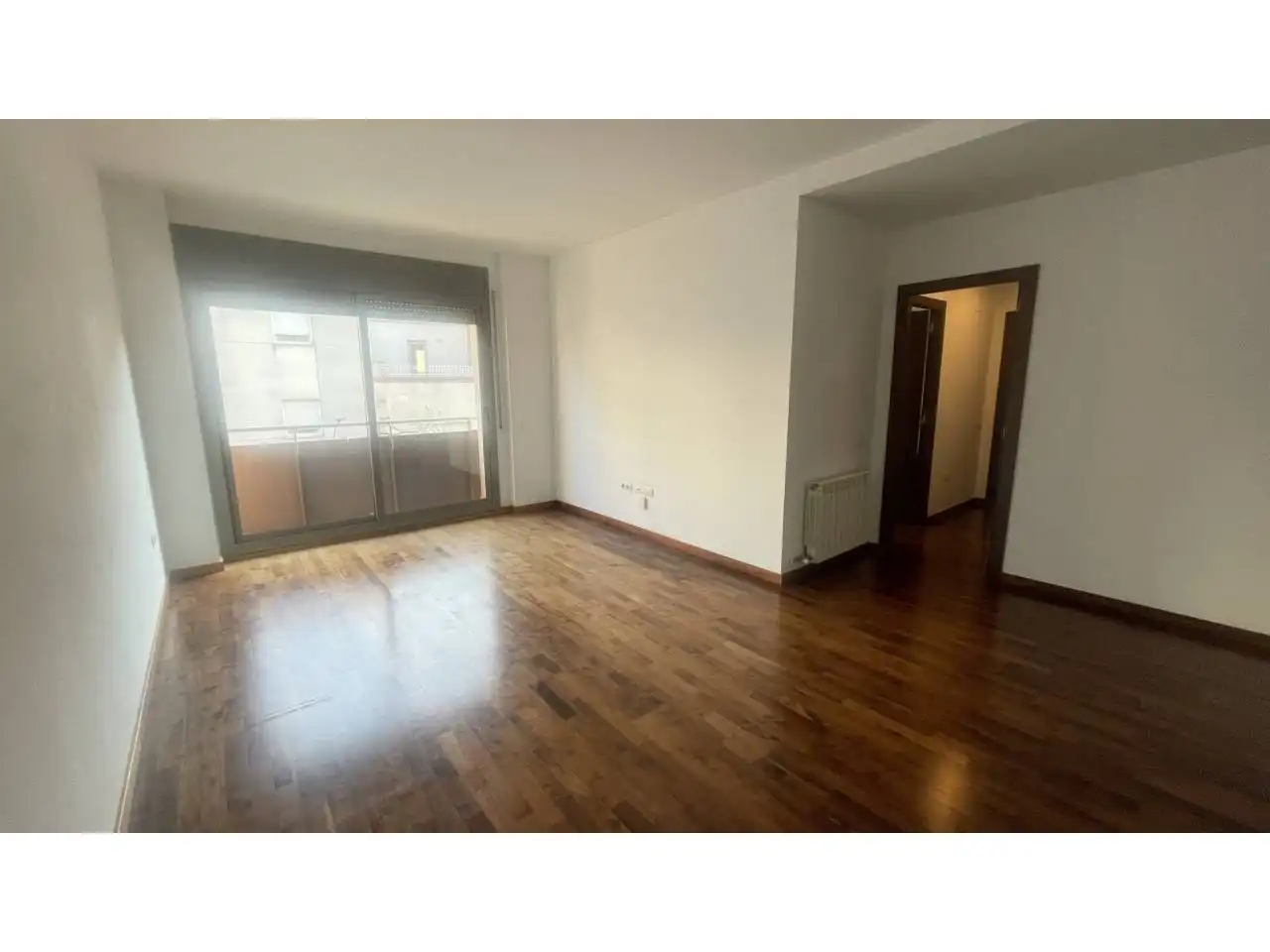 Vista exterior de Apartament en venda en Terrassa amb Calefacció