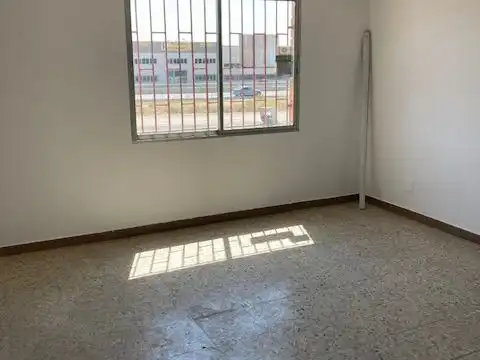 Dormitori de Local en venda en Villanueva de Gállego