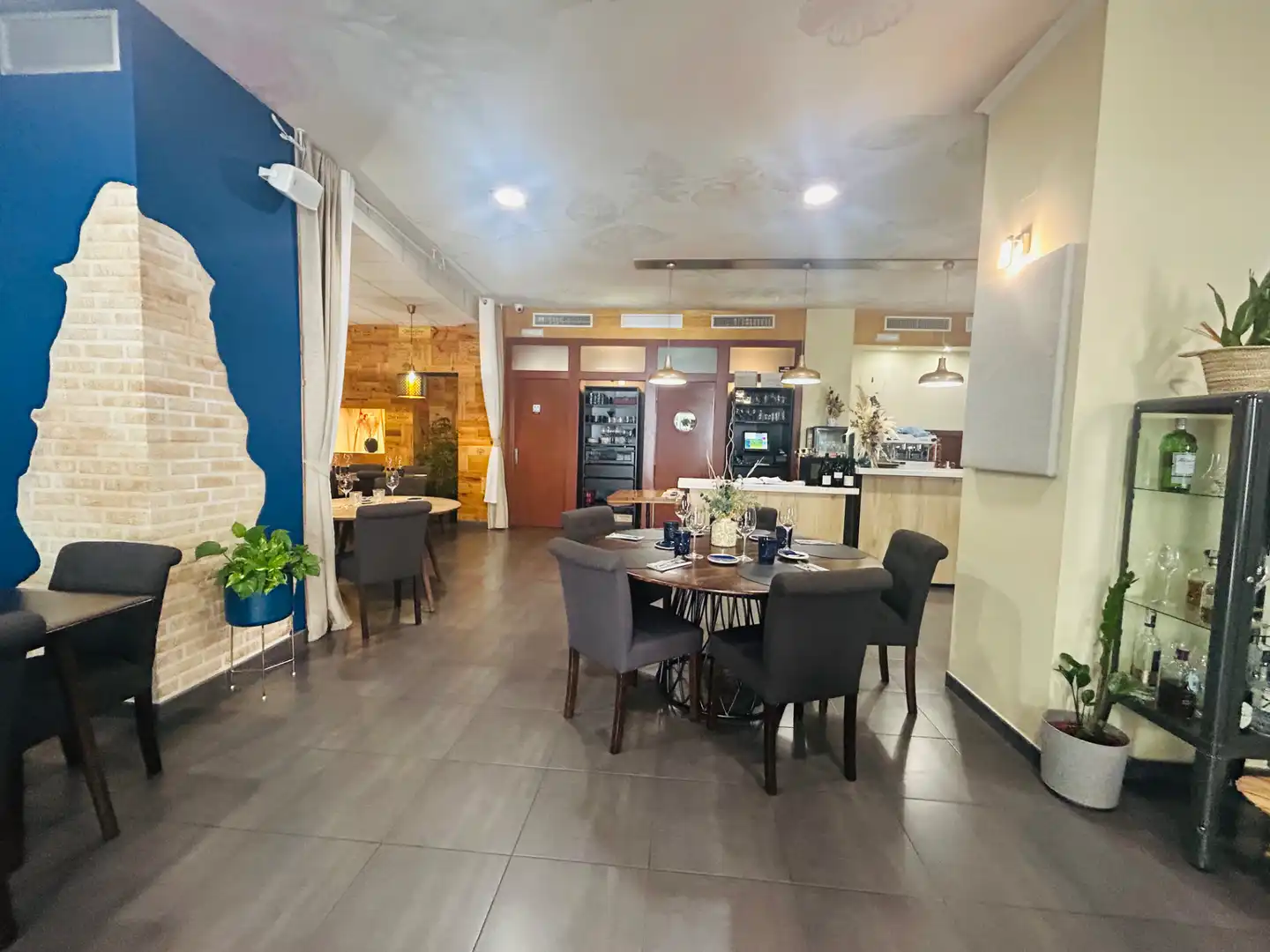 Local comercial en traspaso en Centro Ciudad, imagen 4
