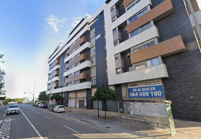 Garaje en Venta en Avenida de los Hermanos Bou en Casco Histórico