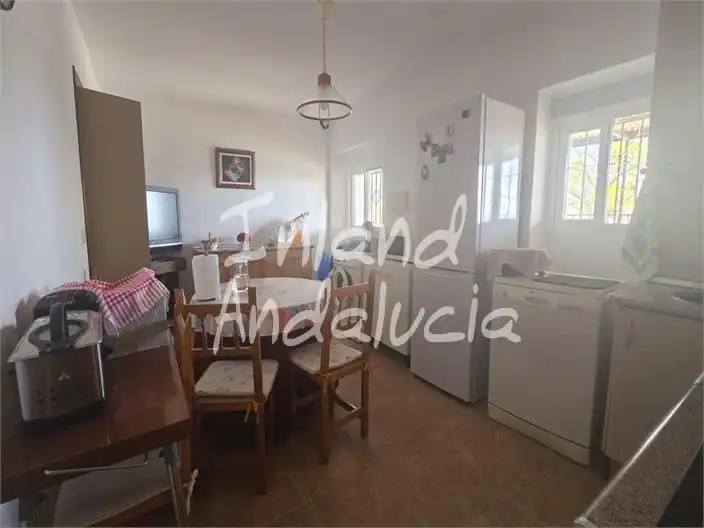Casa rústica en venda a Alcaucín, imagen 6
