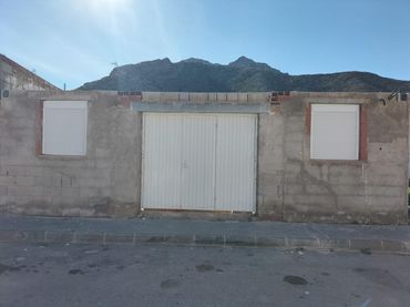 Wohnbaugrundstück zum Verkauf in Cox
