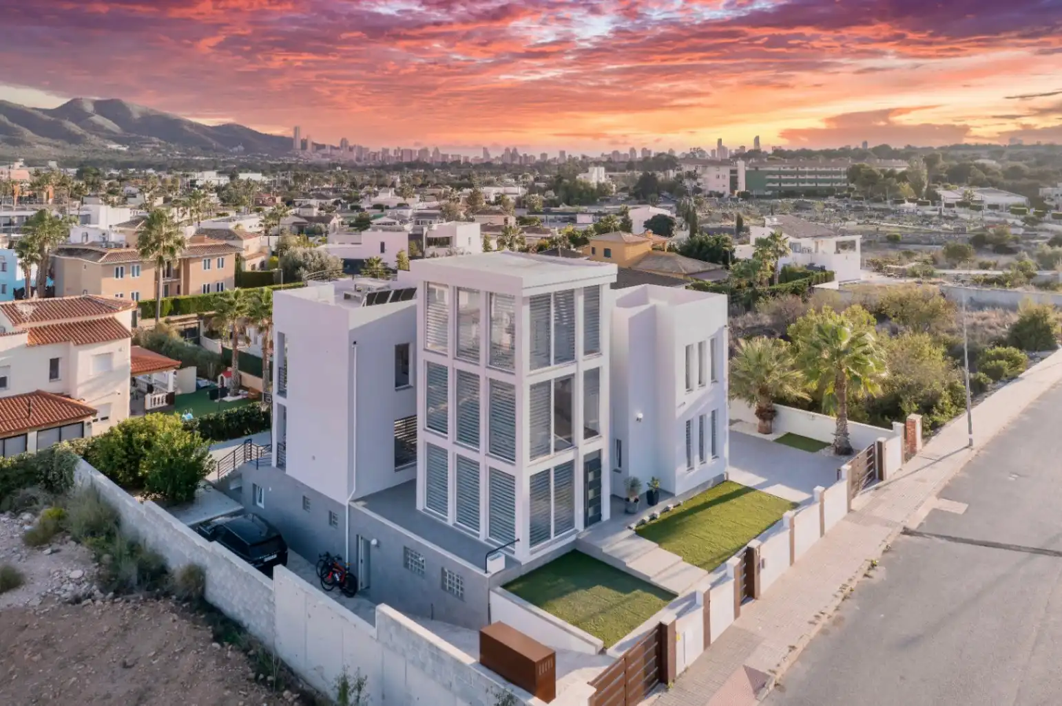 Casa con piscina en venta en Pueblo - Urbanizaciones, imagen 23