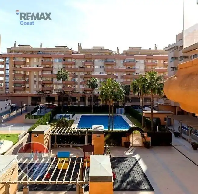 Vista exterior de Piso en venta en Málaga con Aire acondicionado, Calefacción y Jardín privado