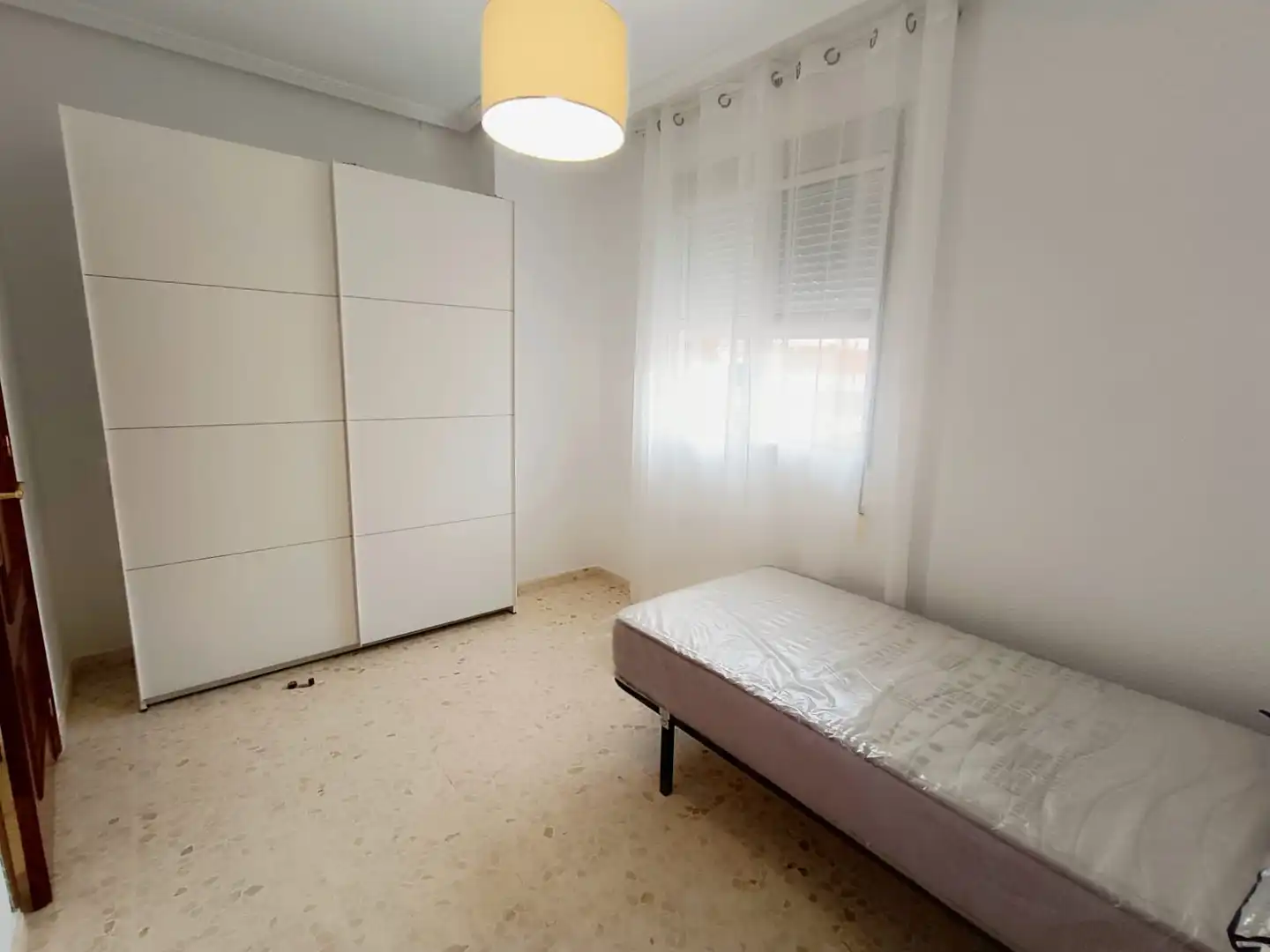 Schlafzimmer von Wohnung zur Miete in Badajoz mit Klimaanlage, Möbliert und Ofen