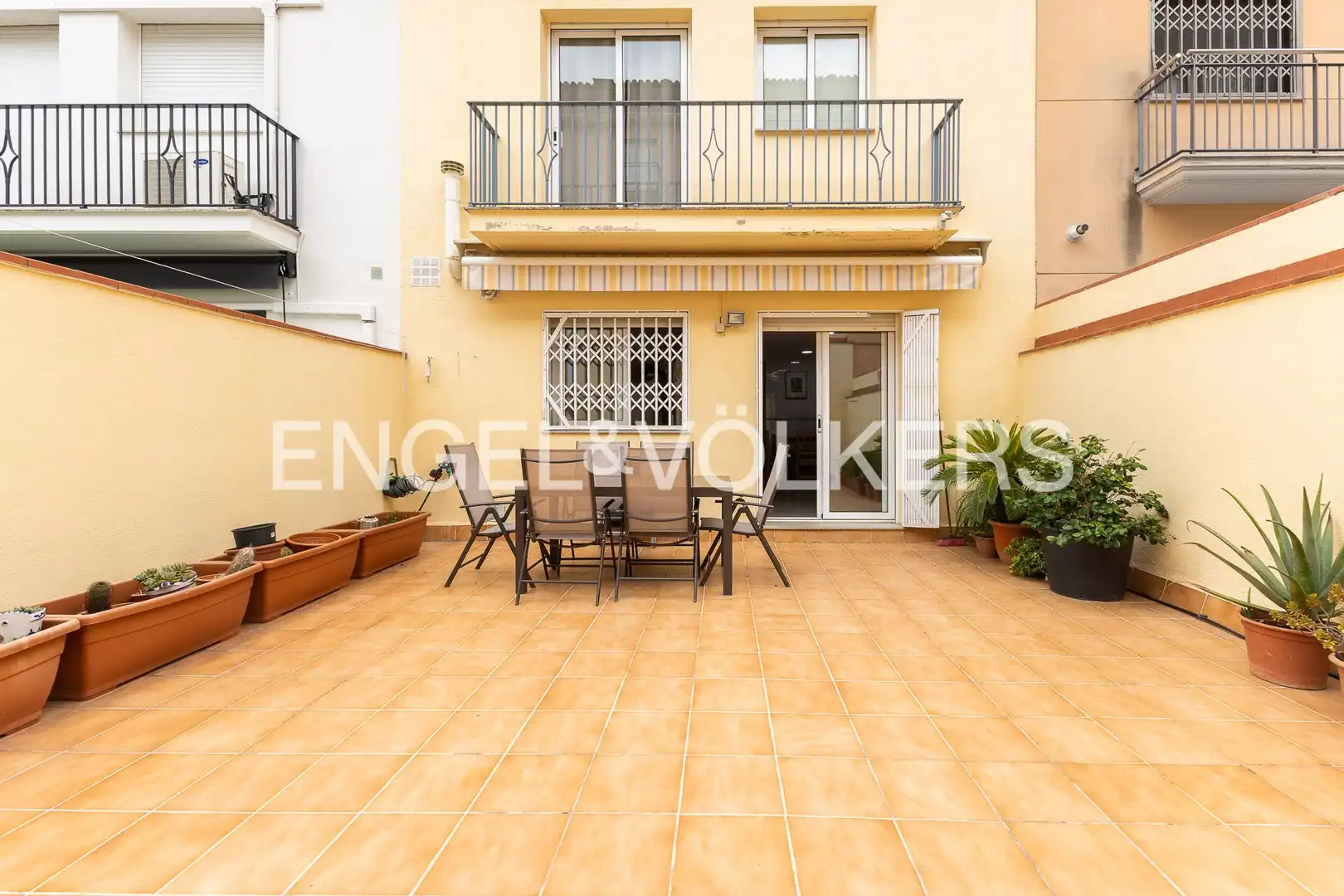 Adosado con terraza en venta en Nucli Urbà, imagen 17