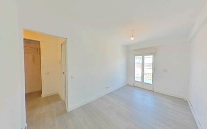 Bedroom of Flat to rent in  Madrid Capital  with Terrace, Oven and Pets allowed