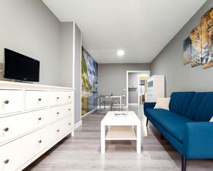 Living room of Flat for sale in Illescas  with Air Conditioner and Heating