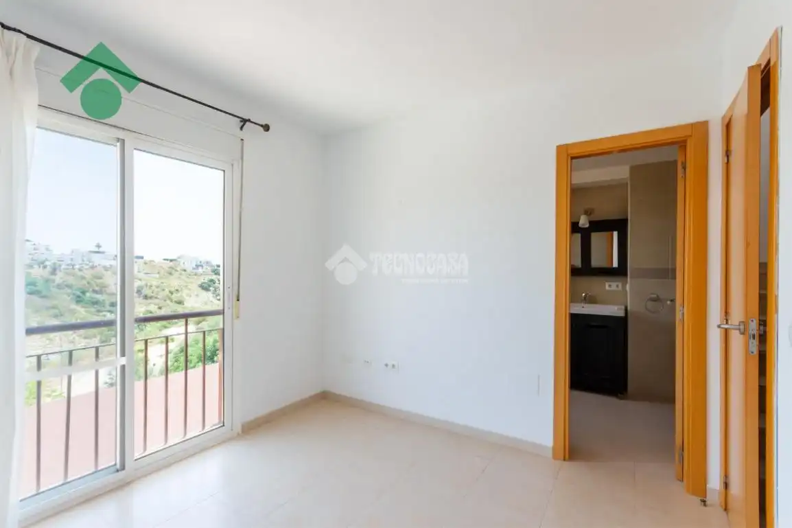 Bedroom of Detached homes for sale in Vélez-Málaga  with Terrace