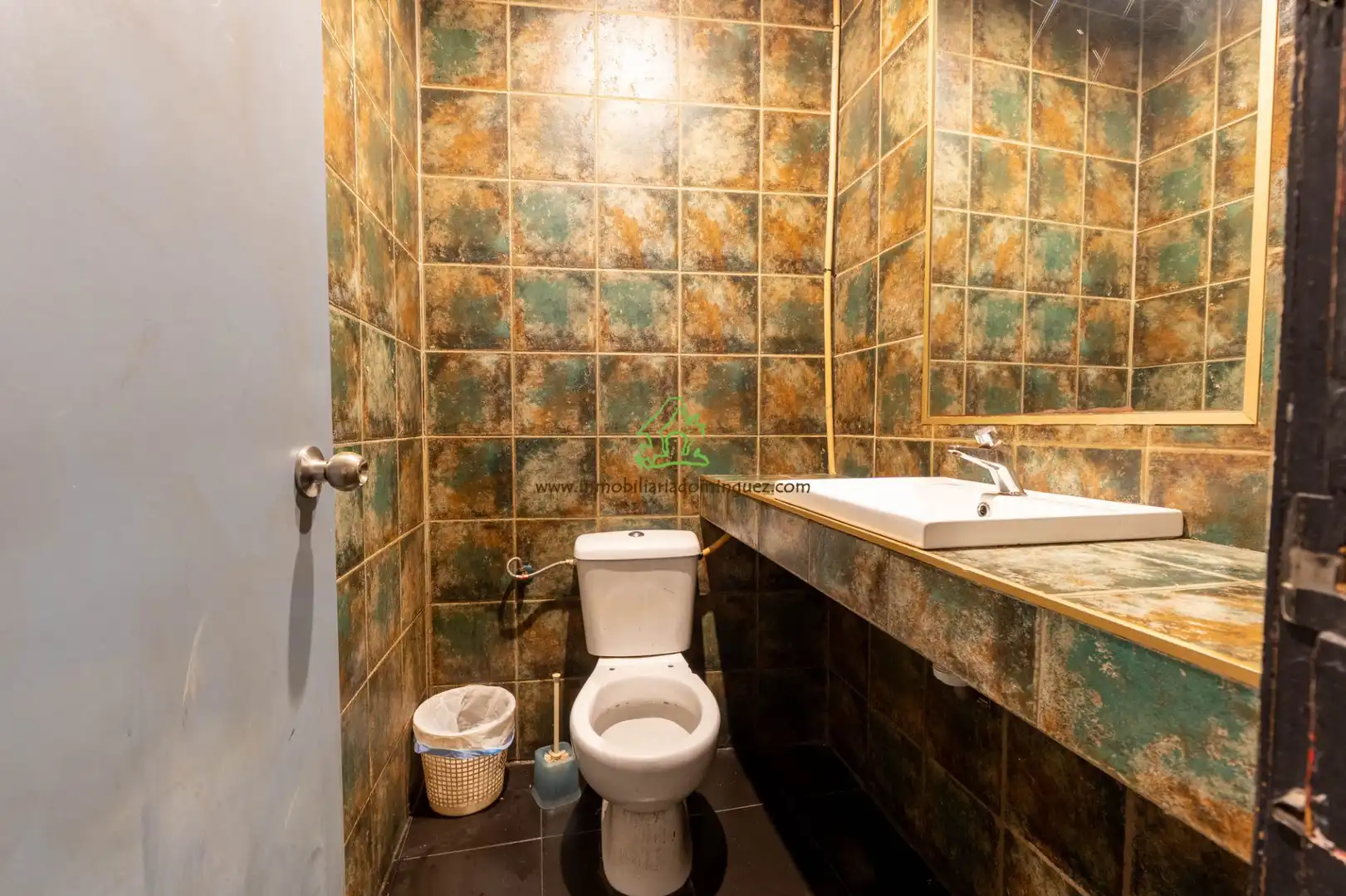 Local en venta en Calle San Antonio, 1, La Catedral