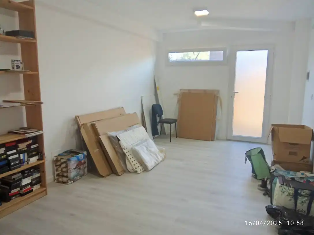 Local en venta en Torrelavega  con Parquet y Terraza