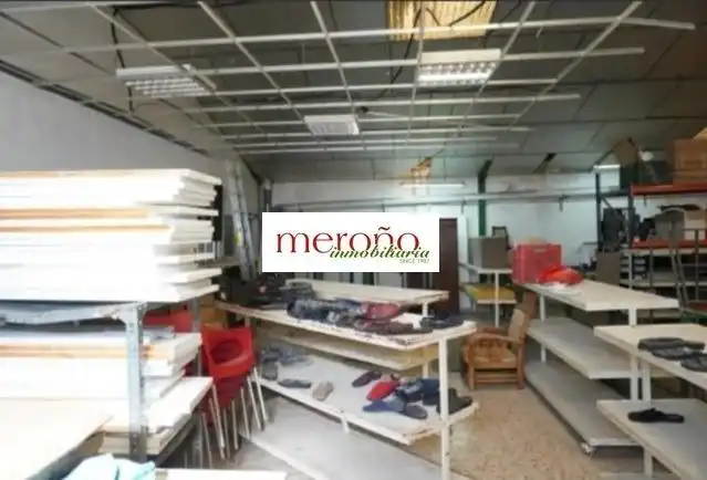 Nau industrial en venda a Elche ciudad