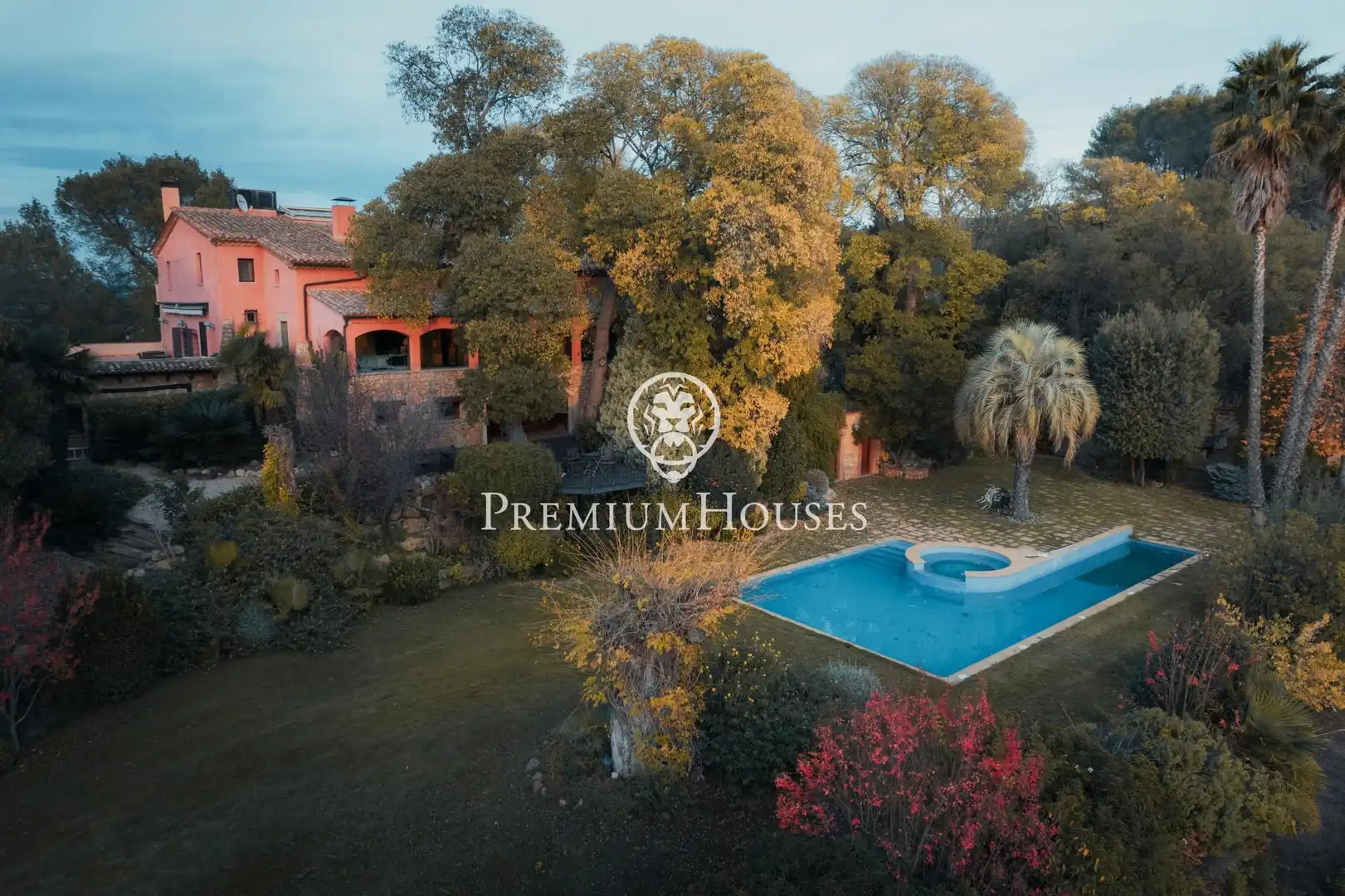 Maison rustique avec piscine à vendre à Gelida, imagen 2