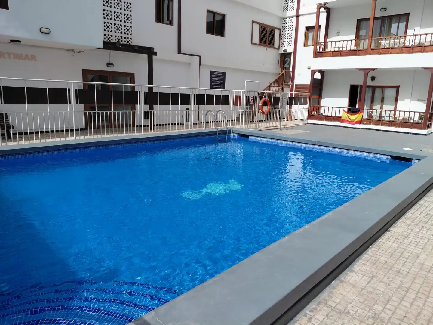 Schwimmbecken von Wohnungen zur Miete in Candelaria mit Möbliert, Ofen und Waschmaschine