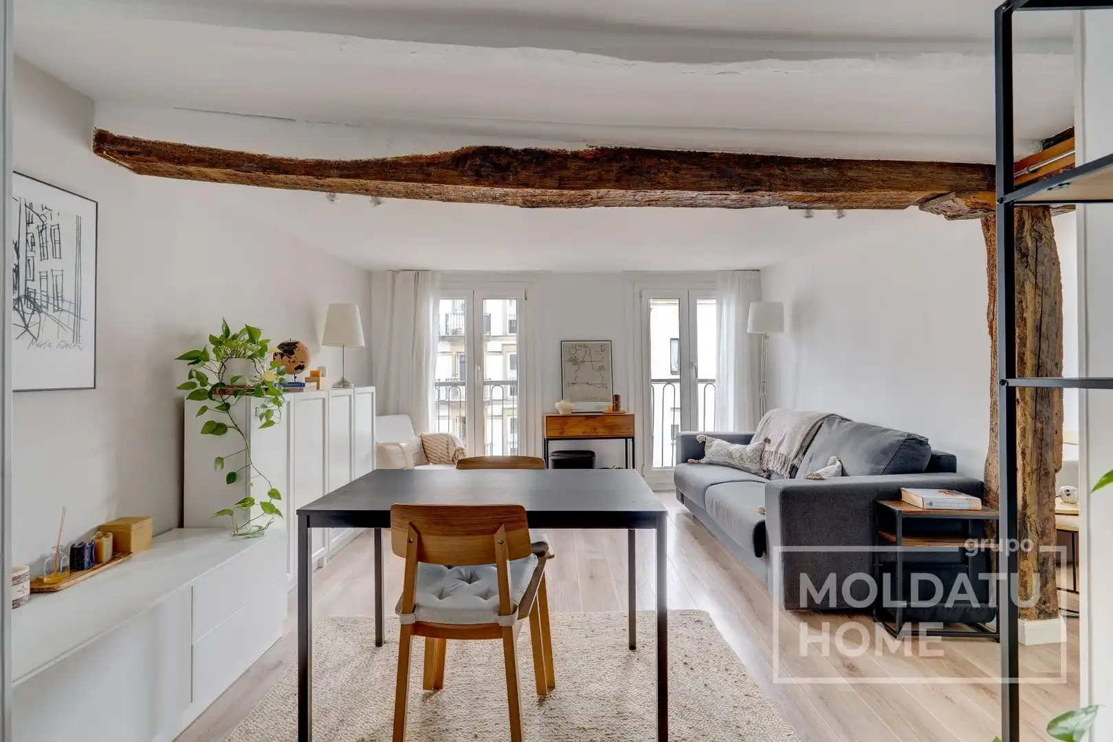 Living room of Flat for sale in Parte Vieja