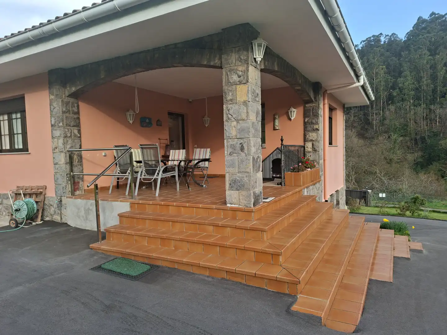 Terrace of Houses for sale in Soto del Barco  with Heating, Private garden and Parquet flooring
