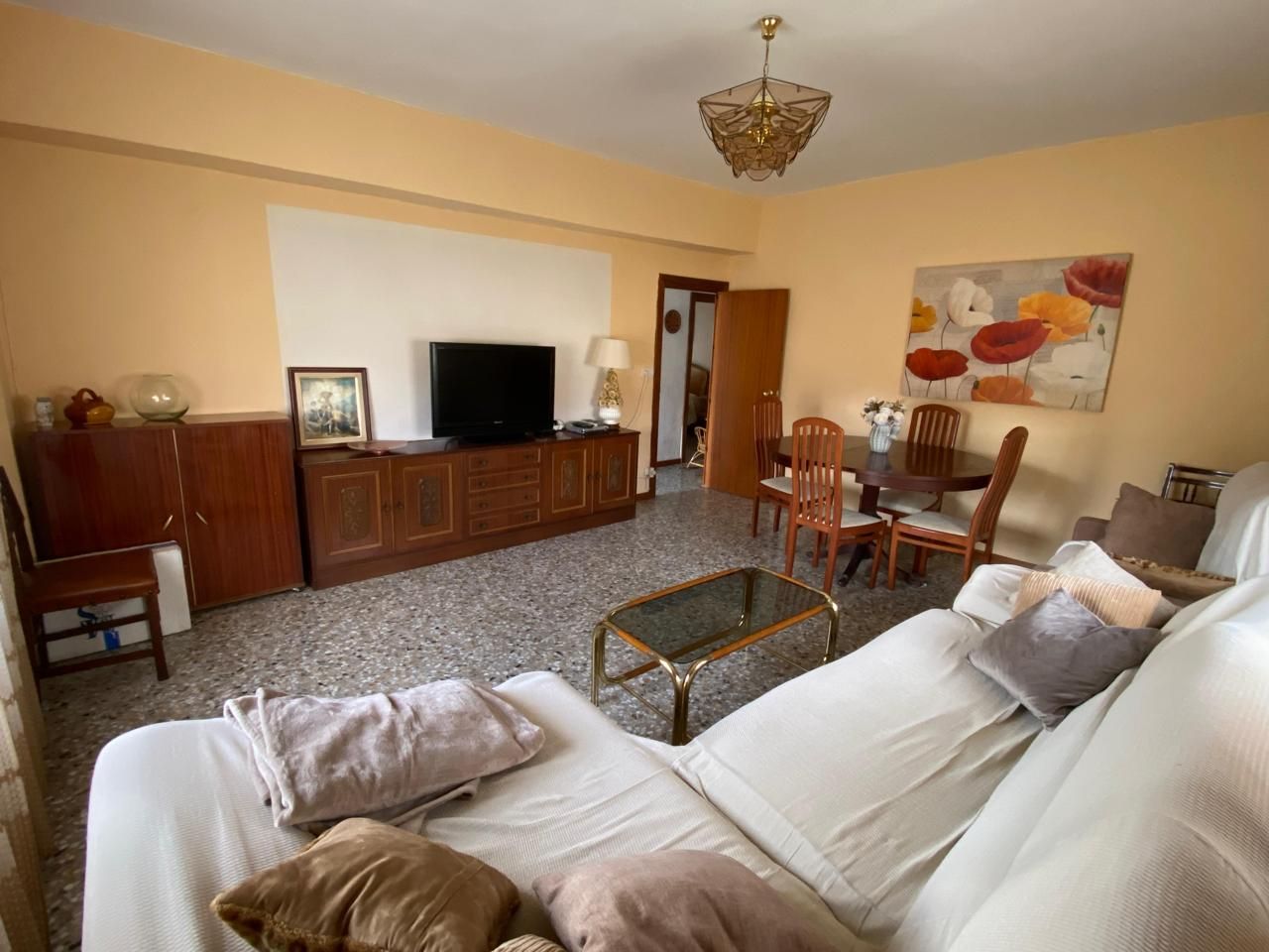 Sala d'estar de Casa o xalet en venda en Maluenda amb Aire condicionat, Jardí privat i Terrassa