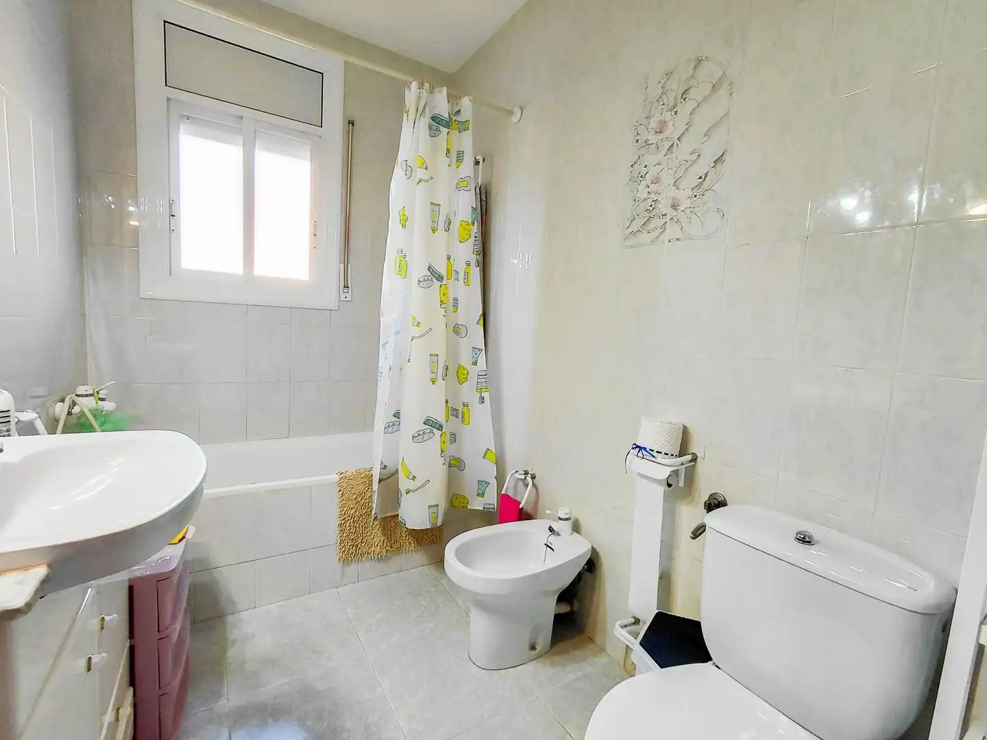 Bathroom of Houses for sale in Els Hostalets de Pierola  with Air Conditioner, Private garden and Terrace