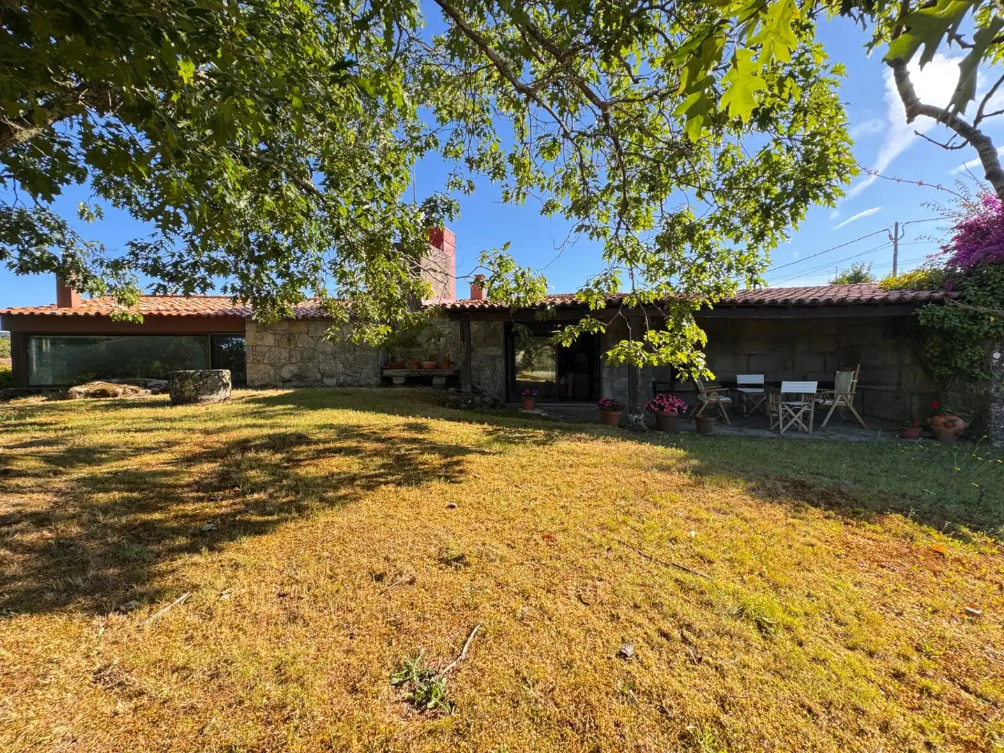 Vista exterior de Casa o chalet en venta en Pontevedra Capital  con Calefacción, Jardín privado y Terraza