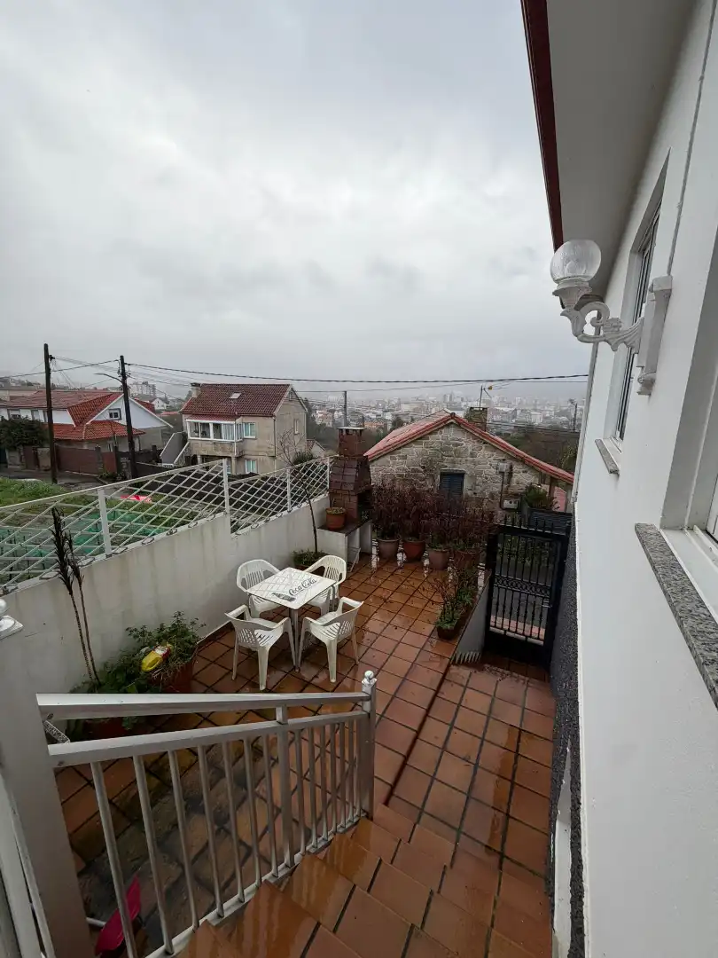 Terrassa de Casa o xalet en venda en Poio amb Calefacció, Parquet i Terrassa