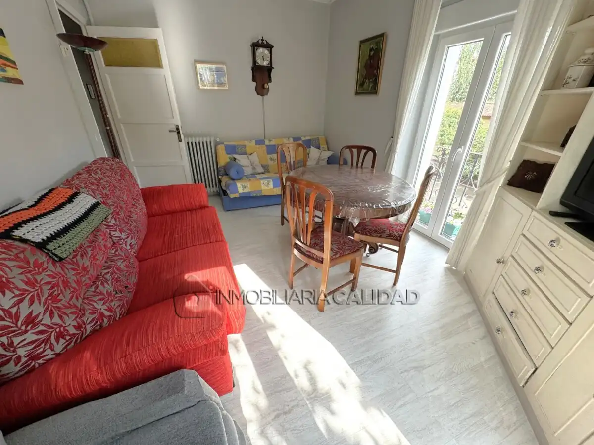 Sala de estar de Piso de alquiler en Burgos con Calefacción y Amueblado
