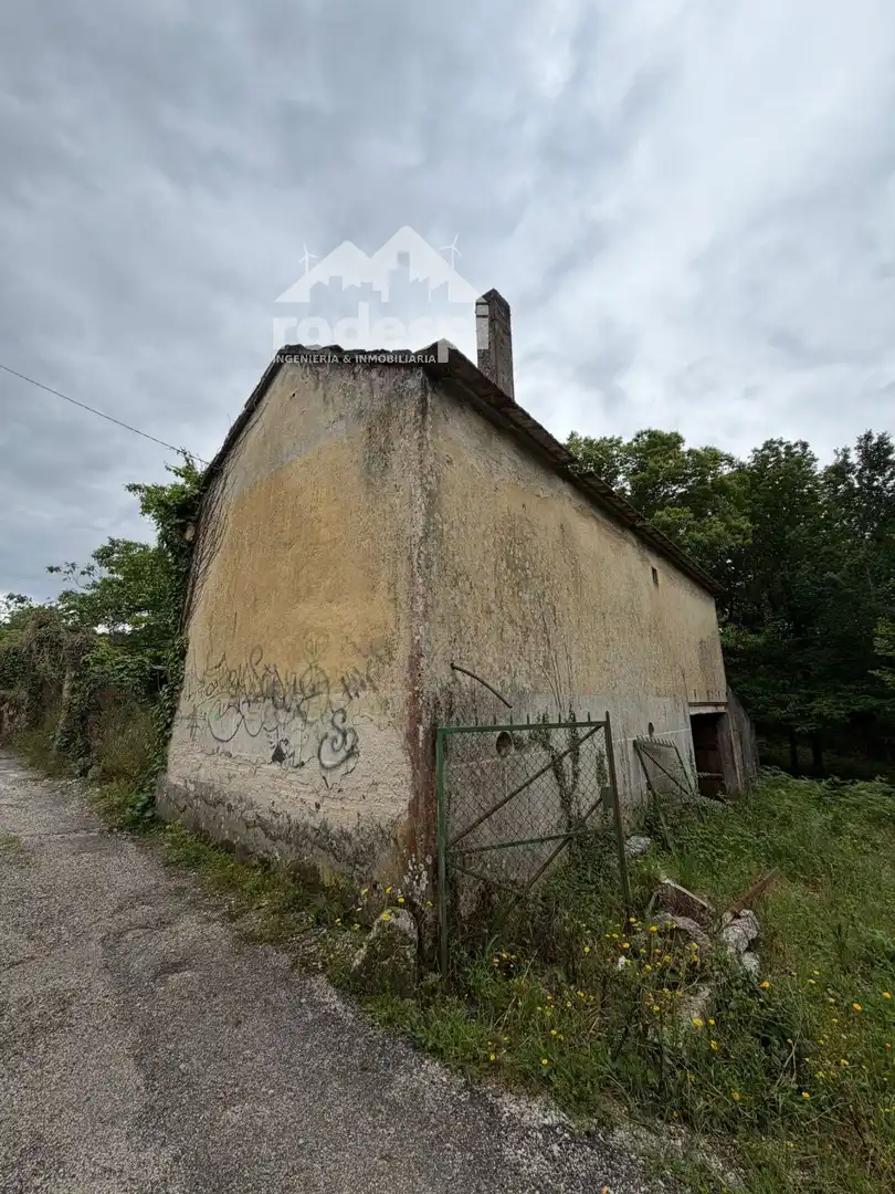 House for sale in A Cañiza