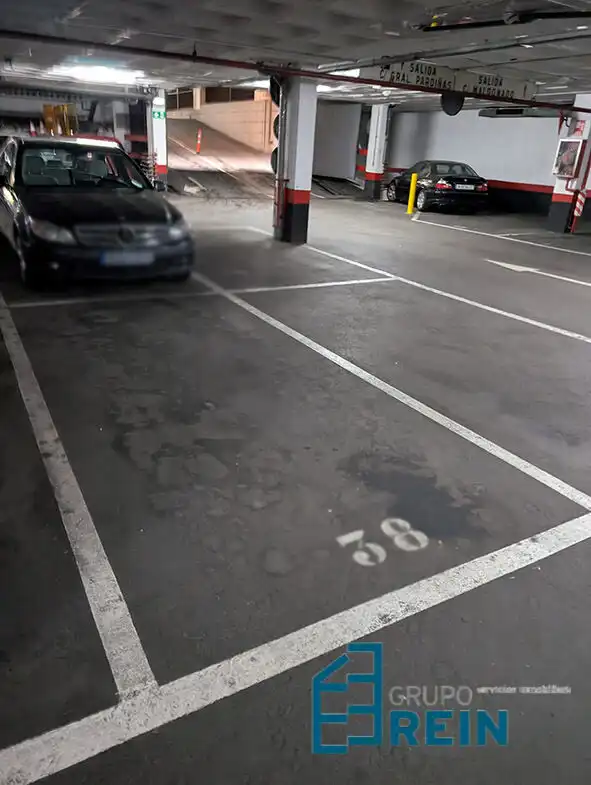 Parking of Garage for sale in Madrid
