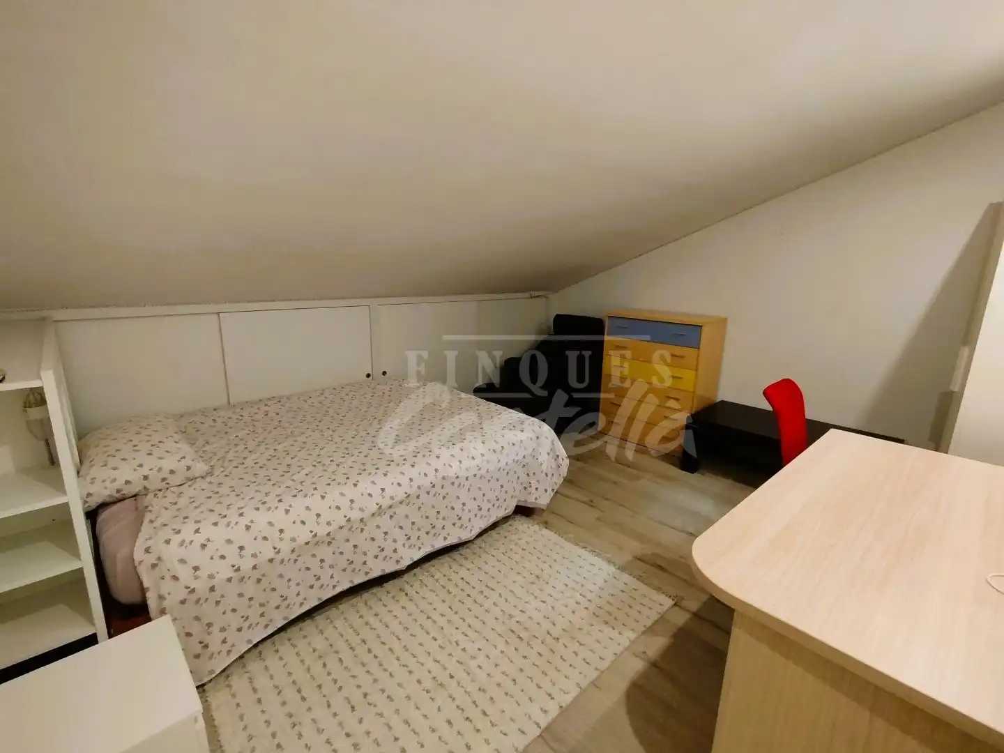 Dormitori de Pis en venda en Mataró amb Aire condicionat, Calefacció i Terrassa