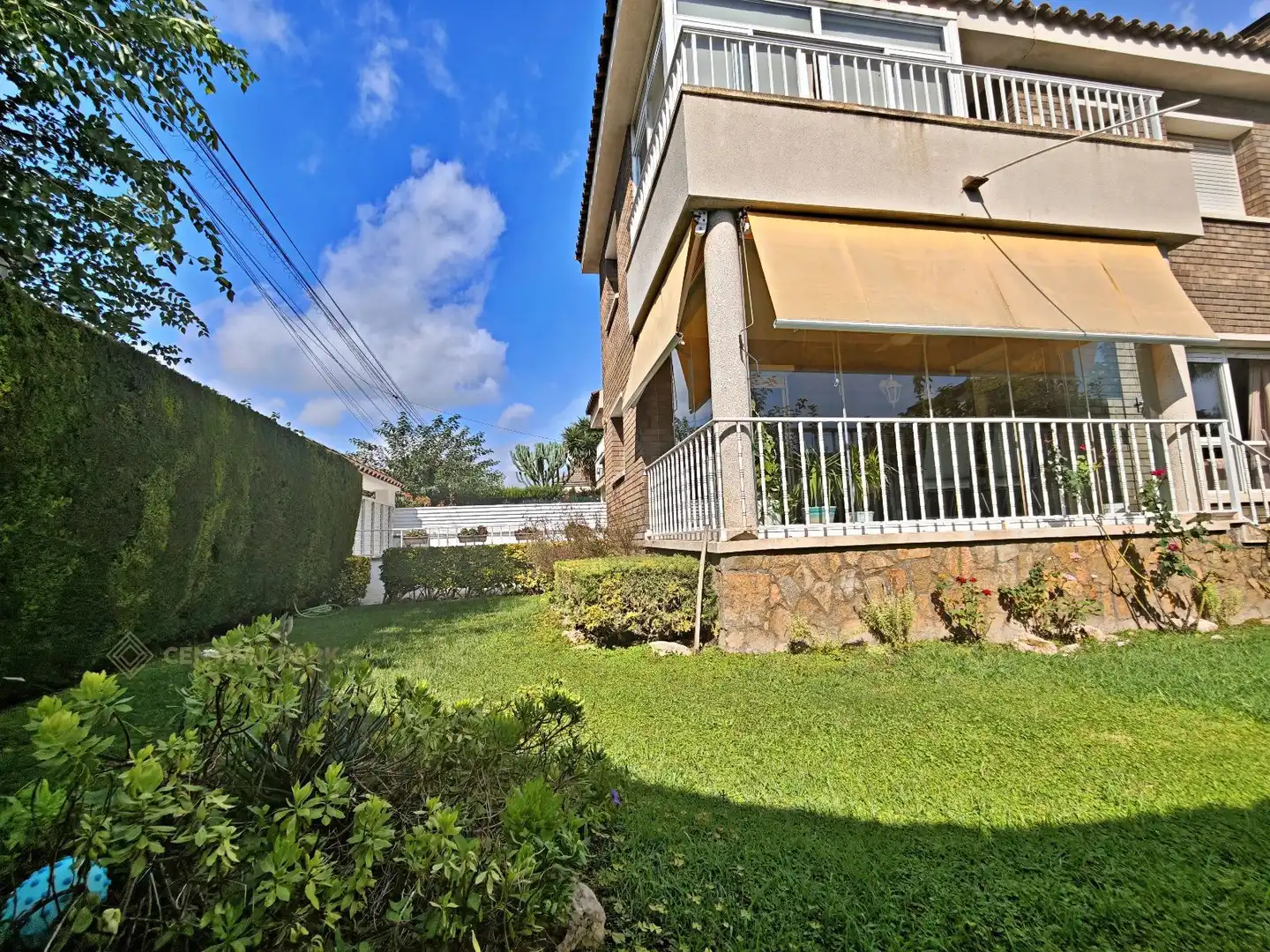Casa a schiera con terrazza in vendita a Santiago Rusiñol, imagen 16