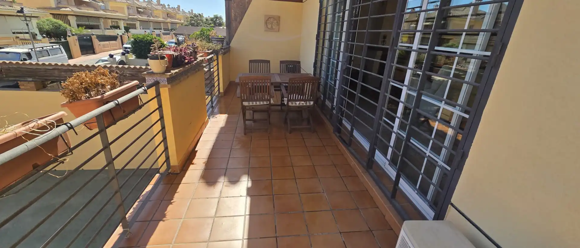 Terrassa de Casa adosada en venda en Alhaurín de la Torre amb Aire condicionat, Jardí privat i Terrassa
