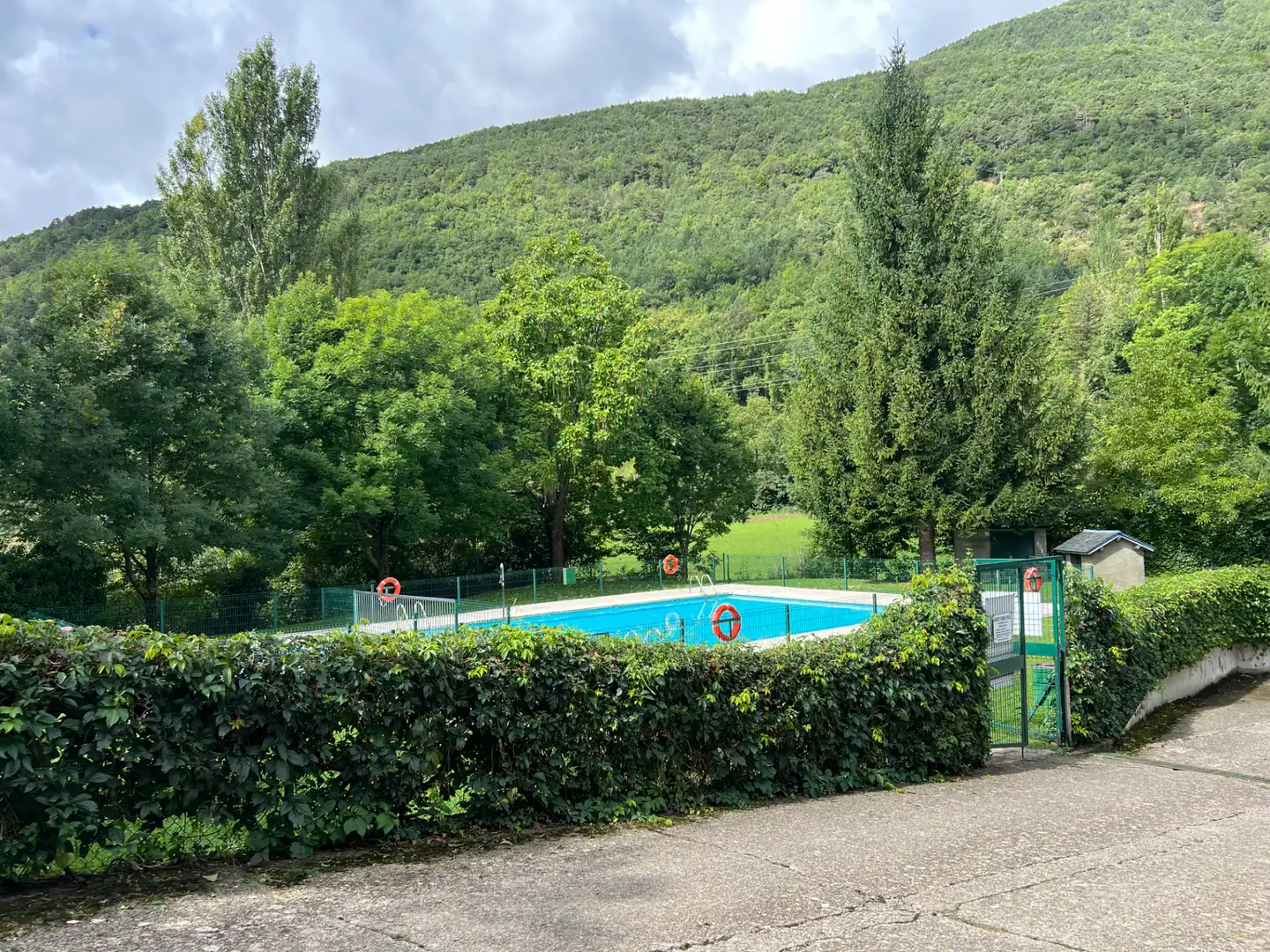 Piscina de Ático en venta en Biescas