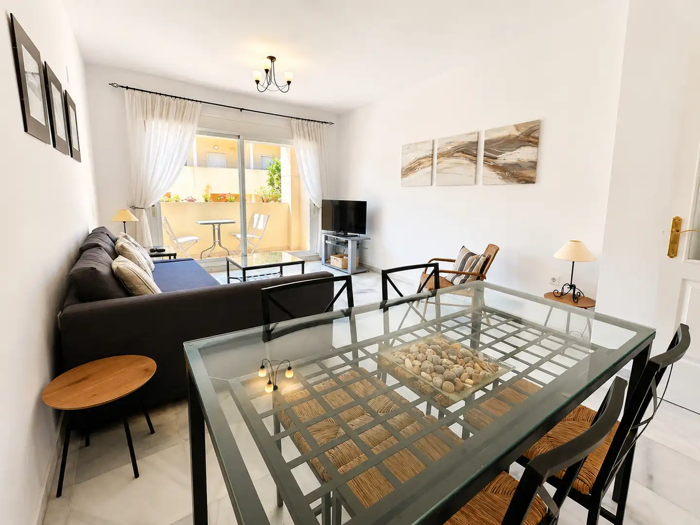 Sala d'estar de Pis en venda en Almería amb Aire condicionat, Terrassa i Balcó