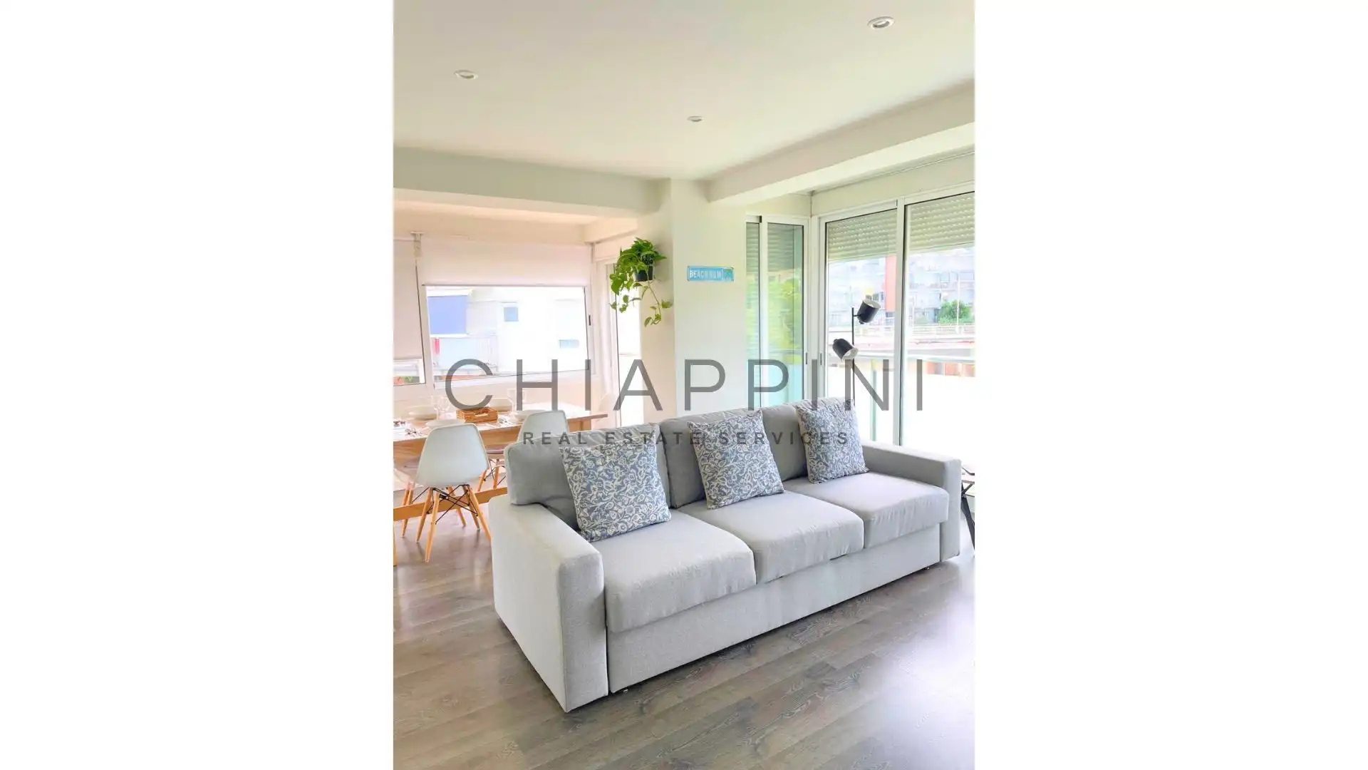 Sala de estar de Apartamento en venta en Castell d'Aro, Platja d'Aro i s'Agaró con Aire acondicionado, Calefacción y Terraza