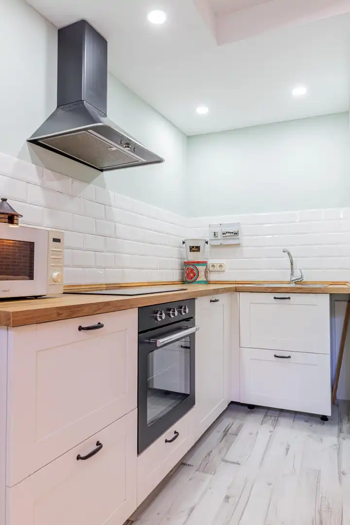 Cocina de Casa o chalet en venta en Madrid con Aire acondicionado, Calefacción y Jardín privado